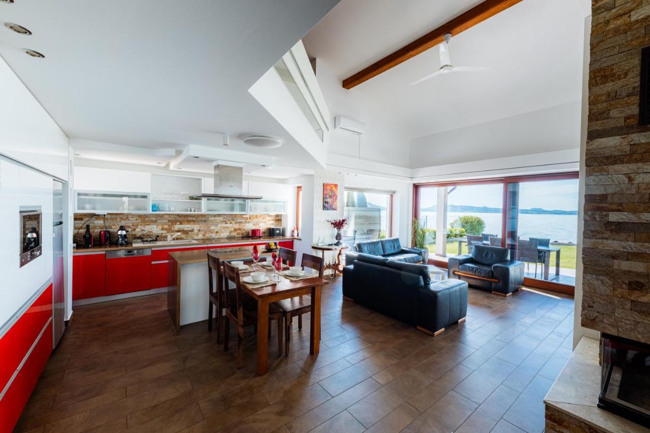Balatonboglár Balaton View Apartment מראה חיצוני תמונה